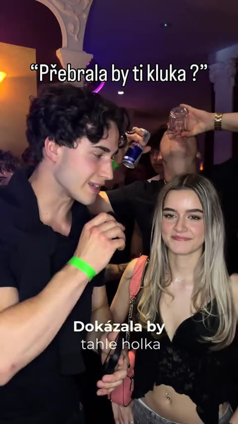 Bechers Bar — anketa z podniku